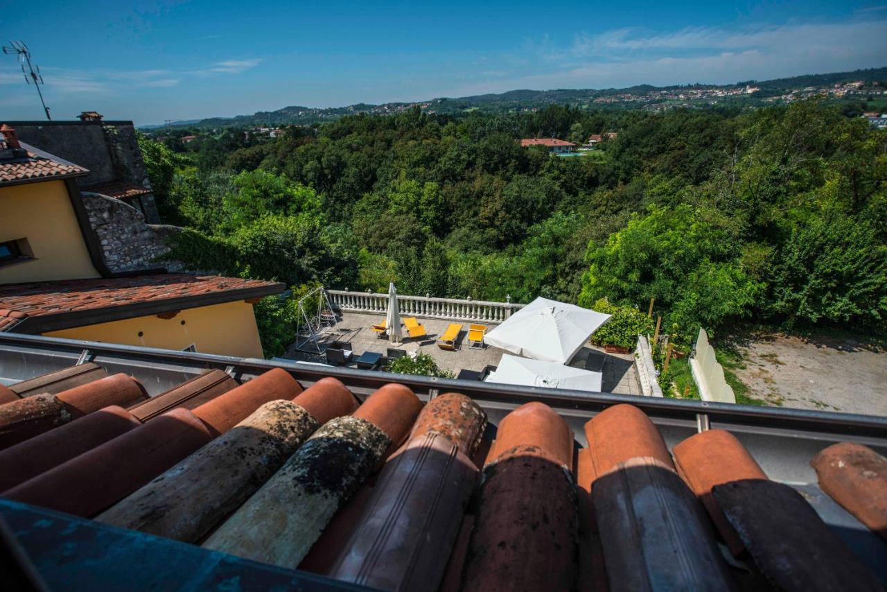 Hotel Borgo dei Poeti Romantik Wellness&SPA Manerba del Garda Exterior foto